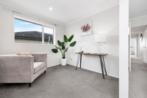 Photo of property in 56 Hughs Way, Flat Bush, Auckland, 2019