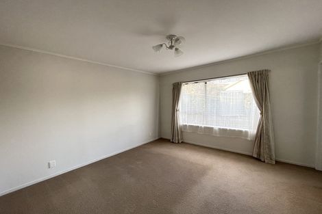 Photo of property in 9 Sirius Place, Botany Downs, Auckland, 2010