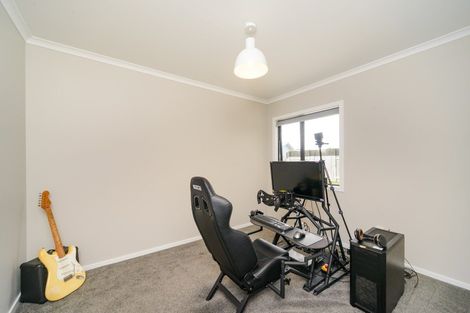 Photo of property in 26 Wescombe Grove, Feilding, 4702