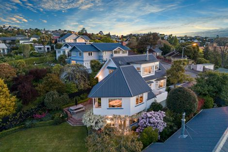 Photo of property in 5 Hackthorne Road, Cashmere, Christchurch, 8022