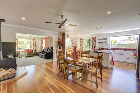 Photo of property in 19 Holland Drive, Kaiapoi, 7630