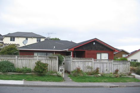 Photo of property in 90 Cortina Avenue, Johnsonville, Wellington, 6037