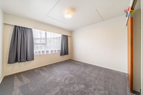 Photo of property in 293a Wellington Road, Wainuiomata, Lower Hutt, 5014