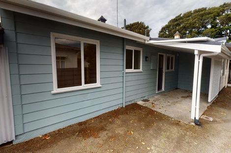 Photo of property in 13b Colombo Street, Hokowhitu, Palmerston North, 4410