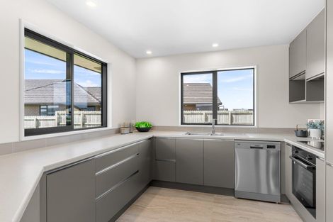 Photo of property in 12 Breton Drive, Waipu, 0510