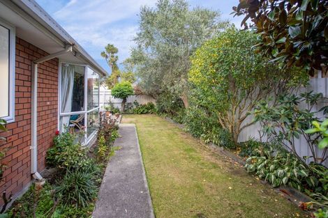Photo of property in 120b Somerfield Street, Somerfield, Christchurch, 8024