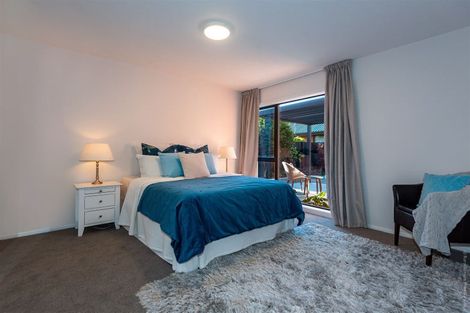 Photo of property in 1/9 Claverley Gardens, Avonhead, Christchurch, 8042