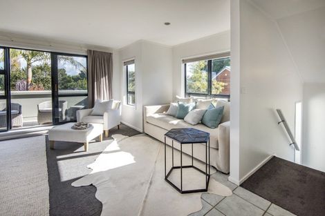 Photo of property in 2/27 Northboro Road, Hauraki, Auckland, 0622