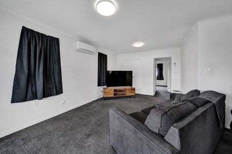 Photo of property in 10d Campbell Street, Hawera, 4610