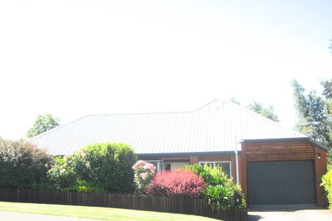 Photo of property in 1 Willock Place, Saint Martins, Christchurch, 8022