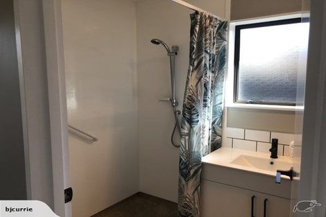 Photo of property in 9b Fairs Road, Milson, Palmerston North, 4414