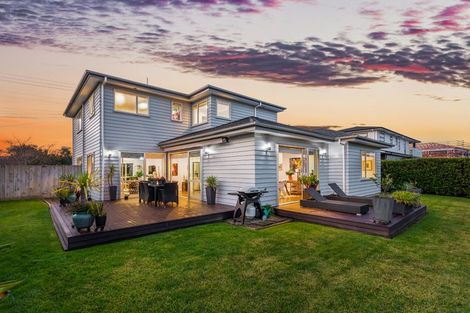 Photo of property in 64 Kaipara Portage Road, Riverhead, 0820