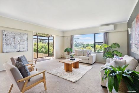 Photo of property in 2/10 Kentigern Close, Pakuranga, Auckland, 2010