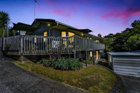 Photo of property in 49a Brian Crescent, Stanmore Bay, Whangaparaoa, 0932