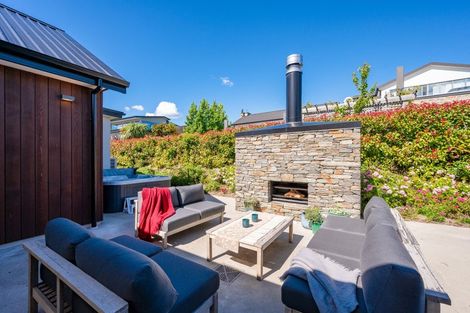 Photo of property in 11 Clutha Place, Wanaka, 9305