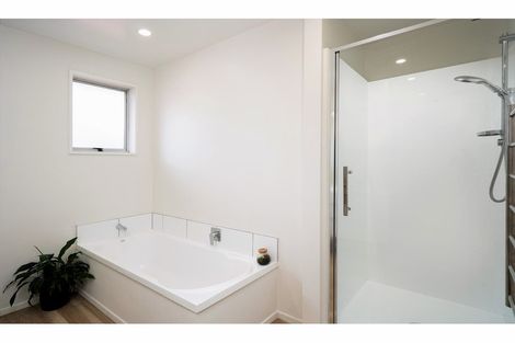 Photo of property in 2/19 Walton Street, Sydenham, Christchurch, 8023