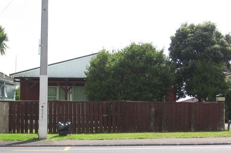 Photo of property in 3/1570 Dominion Extension, Mount Roskill, Auckland, 1041