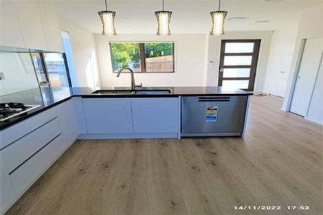 Photo of property in 49a Prince Regent Drive, Half Moon Bay, Auckland, 2012