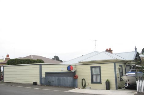 Photo of property in 9 May Avenue, Hospital Hill, Napier, 4110