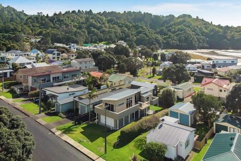 Photo of property in 12 Ocean View Road, Waihi Beach, 3611