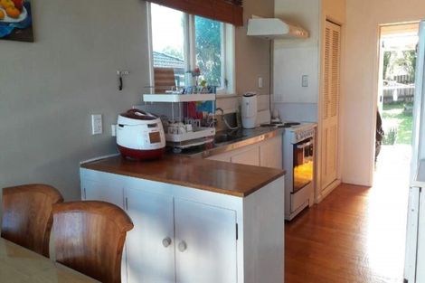 Photo of property in 5 Wycherley Drive, Bucklands Beach, Auckland, 2014