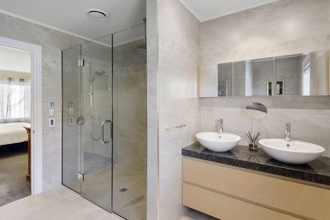 Photo of property in 40 Mcdougall Avenue, St Albans, Christchurch, 8014