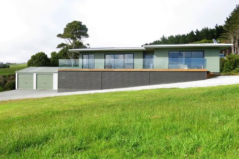 Photo of property in 16 Vidar Way, Coopers Beach, 0420