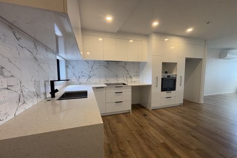 Photo of property in 201/1a Kings Road, Mount Roskill, Auckland, 1041