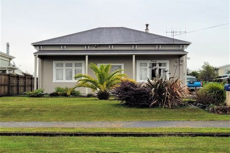 Photo of property in 136 Russell Street, Westport, 7825