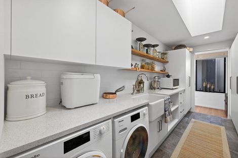 Photo of property in 18 Doris Faigan Lane, Charteris Bay, Lyttelton, 8971