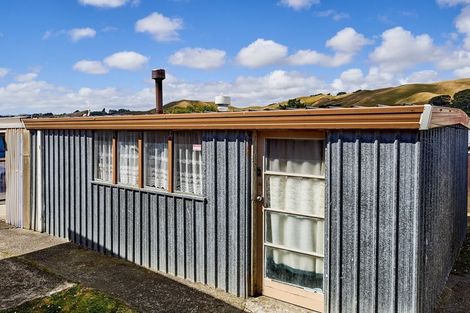 Photo of property in 29 Aberfeldy Street, Cannons Creek, Porirua, 5024