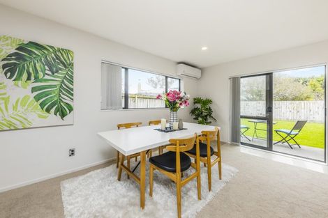 Photo of property in 9a Nogat Avenue, Papatoetoe, Auckland, 2024