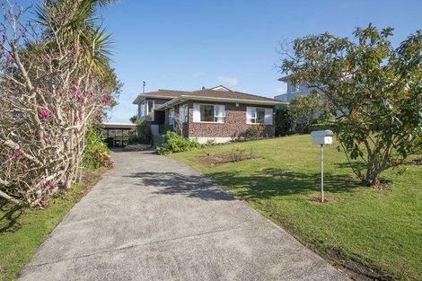 Photo of property in 6 Sunnylaw Place, Glen Eden, Auckland, 0602