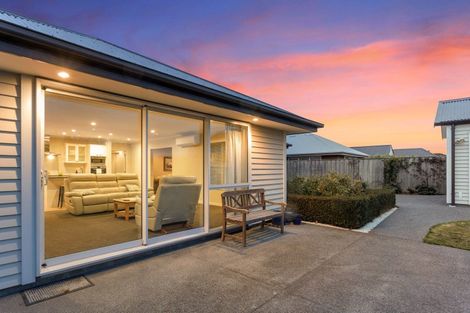 Photo of property in 49 Willowside Place, Amberley, 7410