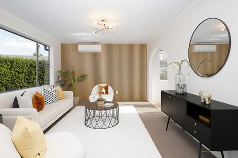 Photo of property in 85 Riverpark Crescent, Henderson, Auckland, 0610