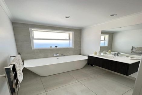 Photo of property in 6 Monaro Place, Papamoa, 3118