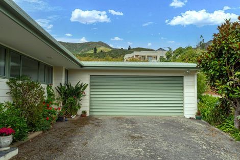 Photo of property in 60 Moana View Road, Waikawa, Picton, 7220