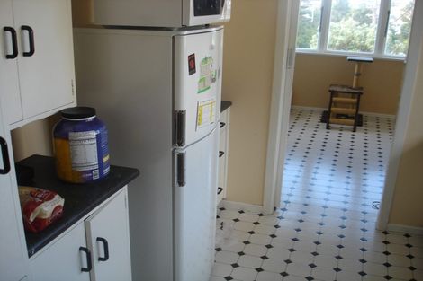 Photo of property in 92 Ironside Road, Johnsonville, Wellington, 6037