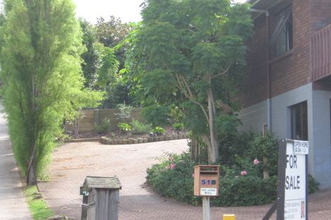 Photo of property in 2/51 Nigel Road, Browns Bay, Auckland, 0630