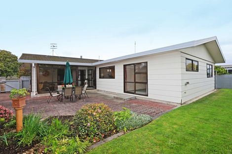 Photo of property in 22 Perry Crescent, Greenmeadows, Napier, 4112