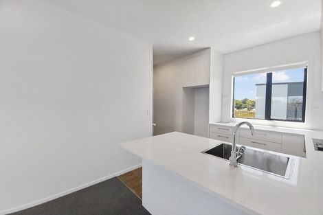 Photo of property in 5/30 Bowater Place, Manurewa, Auckland, 2102