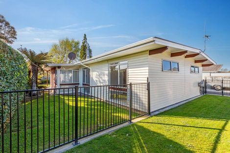 Photo of property in 96 Long Melford Road, Awapuni, Palmerston North, 4412