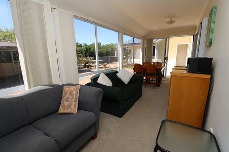 Photo of property in 6 Low Avenue, Foxton Beach, Foxton, 4815