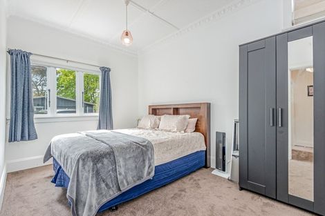 Photo of property in 37 Burns Avenue, Takaro, Palmerston North, 4412
