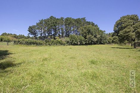 Photo of property in 306 Taiapa Road, Muriwai, 0881