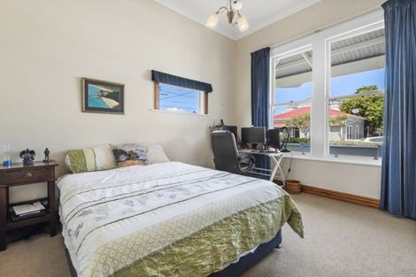 Photo of property in 12 Palm Grove, Berhampore, Wellington, 6023