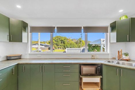 Photo of property in 65 Gillespies Road, Birchville, Upper Hutt, 5018