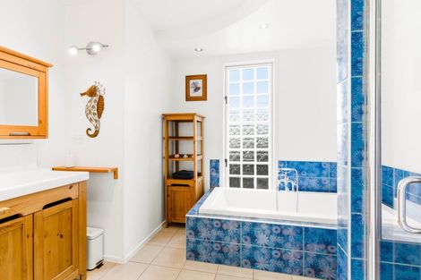 Photo of property in 37 Earls Road, Saint Clair, Dunedin, 9012