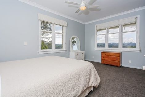 Photo of property in 25 Christian Road, Swanson, Auckland, 0614