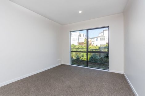 Photo of property in 6 Moko Lane, Greenhithe, Auckland, 0632